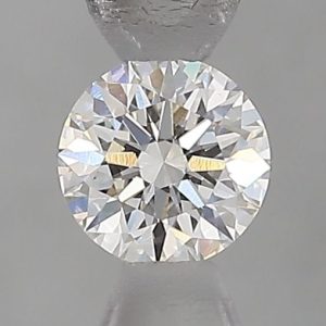 0.4  E  ROUND  VS1 GIA